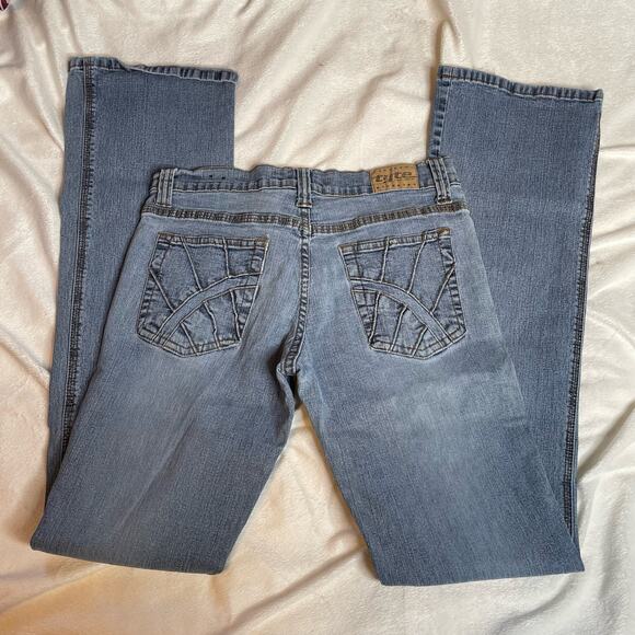 TYTE‎ Lightwash Blue Straight Leg Lowrise Jeans Vintage Y2K 7 Juniors - Picture 6 of 6